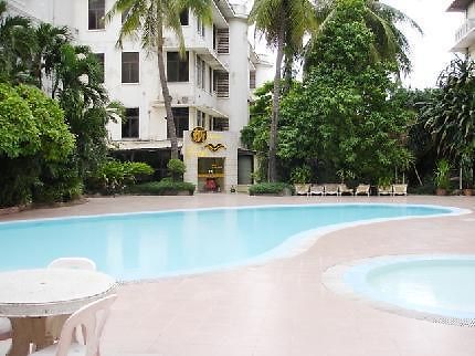 Holiday Hotel Phnom Penh Exterior foto